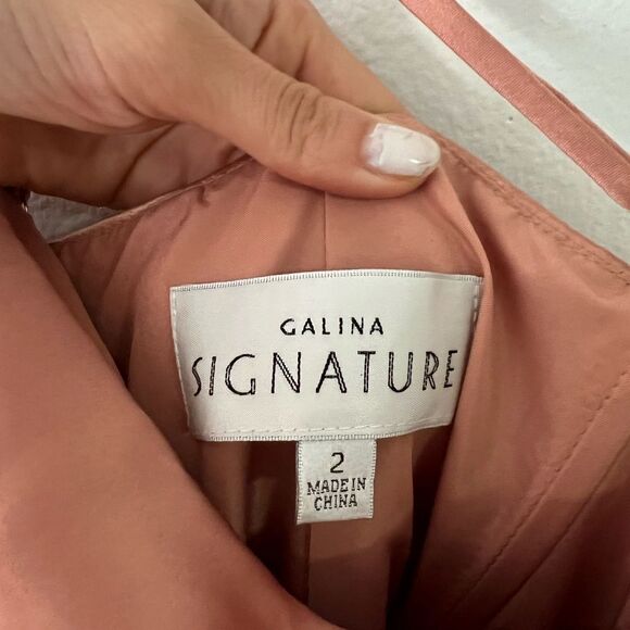 Davids Bridal Galina Signature charmeuse draped one-shoulder dress size 2 - Picture 4 of 13